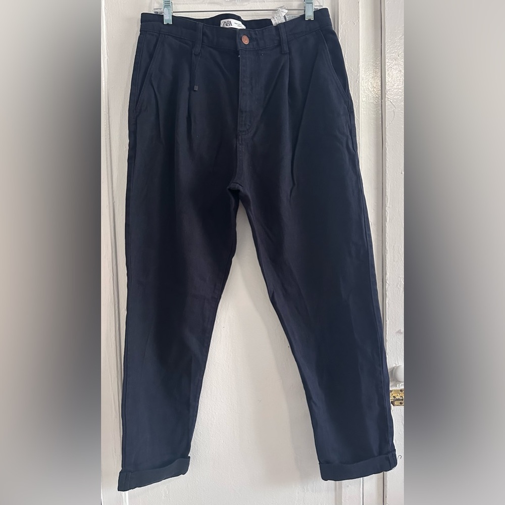 Zara Women's Navy Blue High-Rise Relaxed Tapered Jeans
